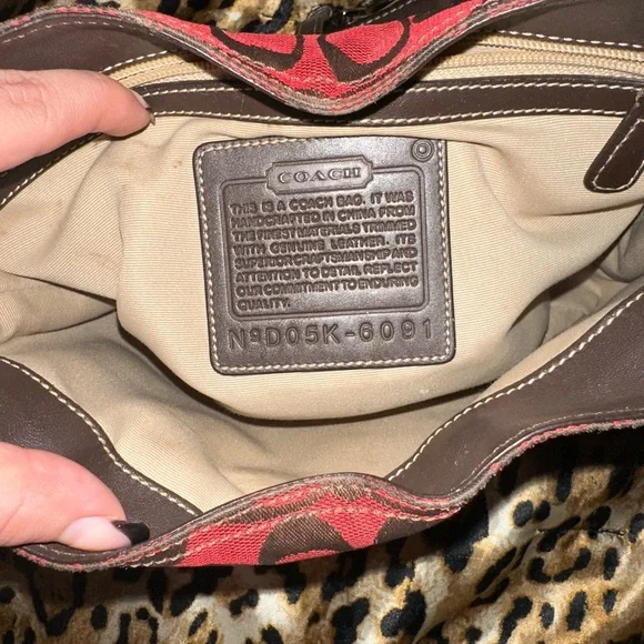 Coach Red and Brown Shoulder Bag - Picture 4 of 4